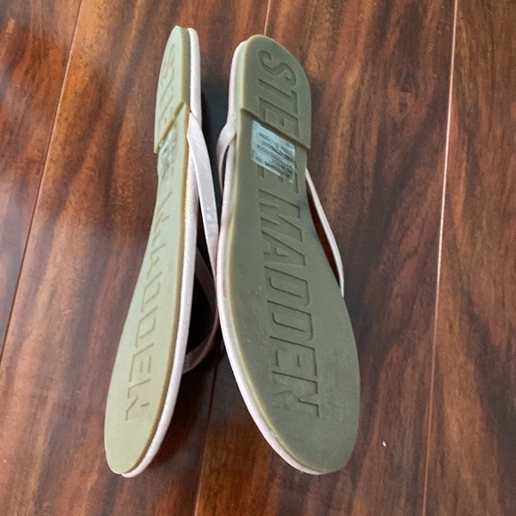 Steve Madden Sandals  Light Pink flat Size 9 NWOB Faux Leather (X-10) - Picture 5 of 6